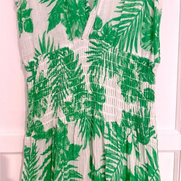 Tropical Green Leaf Print Maxi Dress - Picture 3 of 6